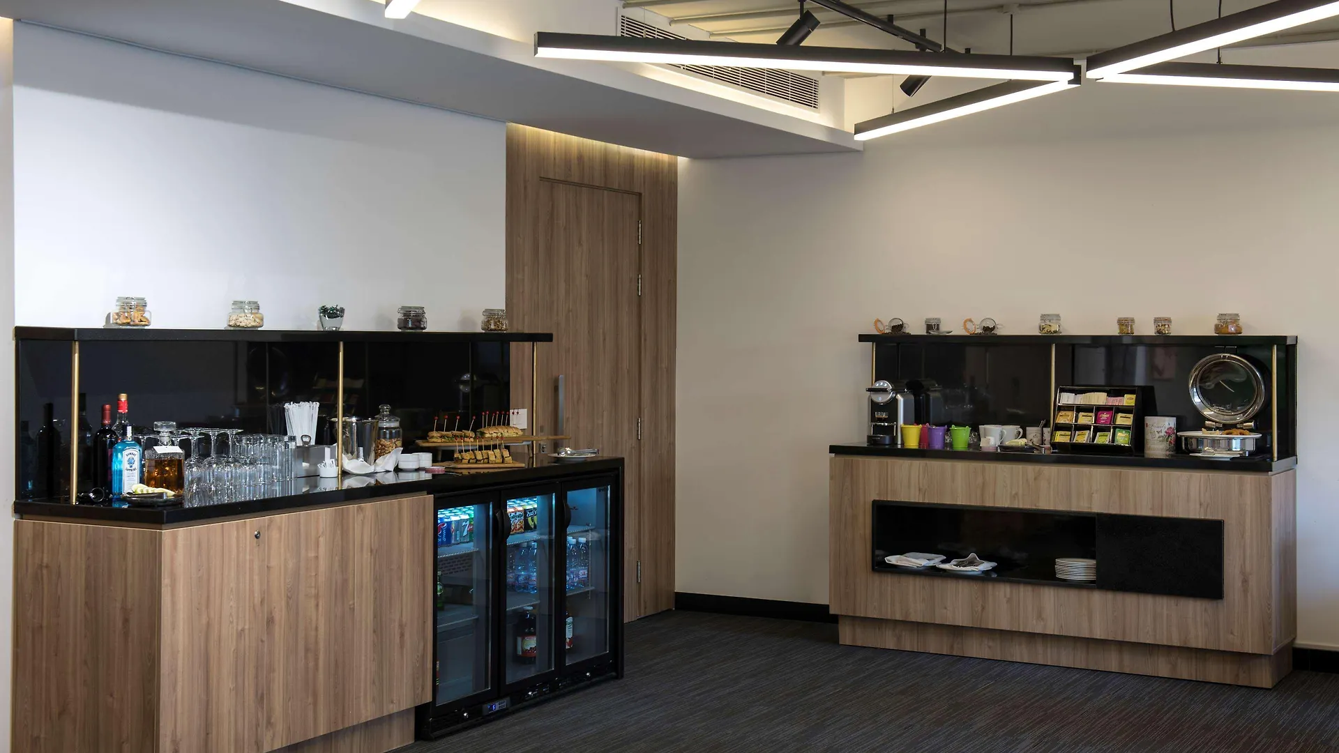 Radisson Blu Hotel, Beirut Verdun
