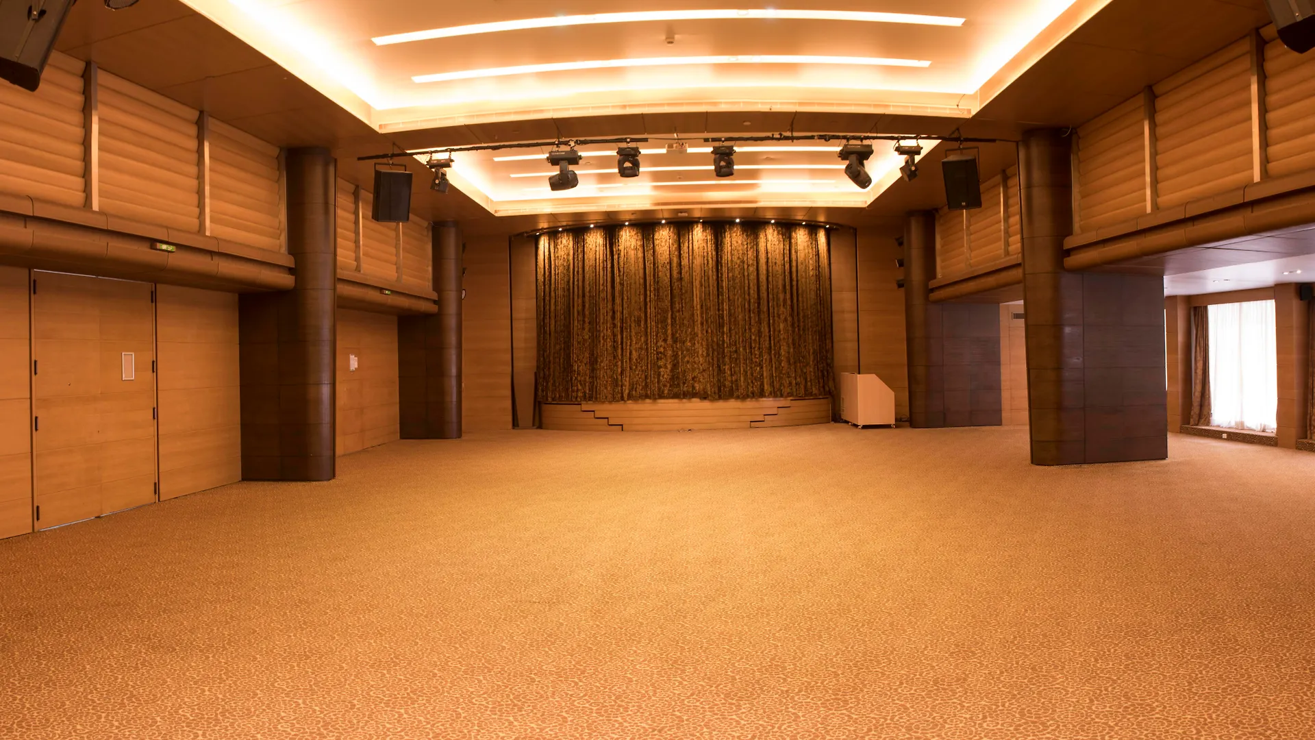 Hotel Radisson Blu Hotel, Beirut Verdun