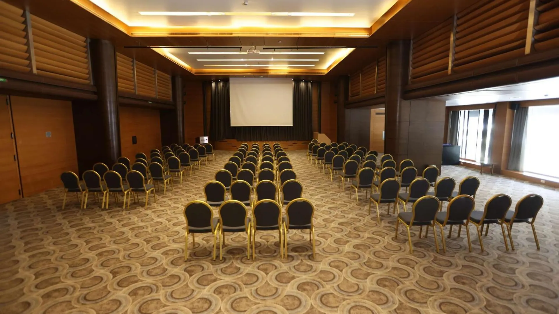 Hotel Radisson Blu Hotel, Beirut Verdun
