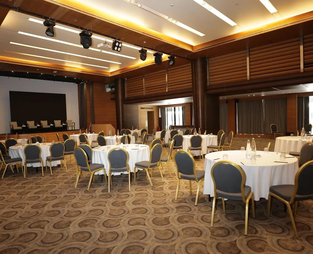 Radisson Blu Hotel, Beirut Verdun