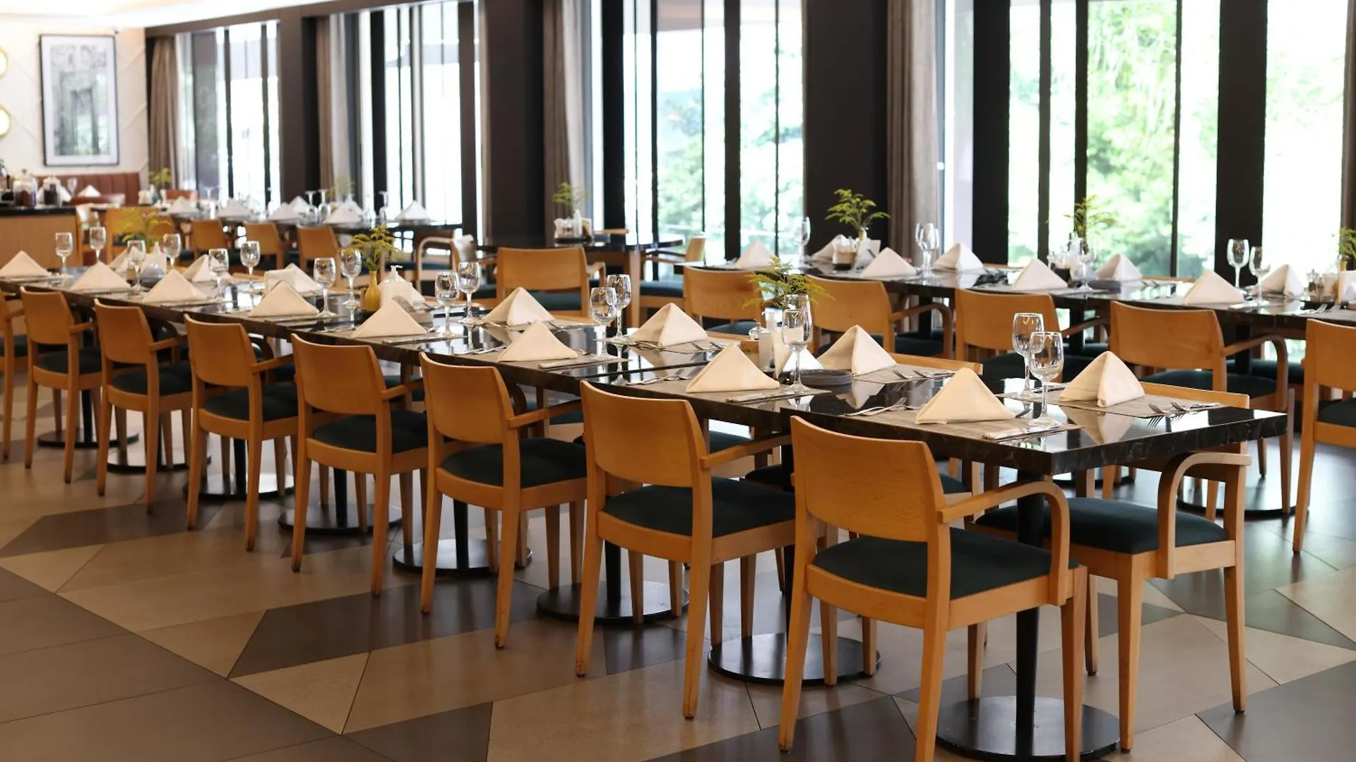 Radisson Blu Hotel, Beirut Verdun Hotel